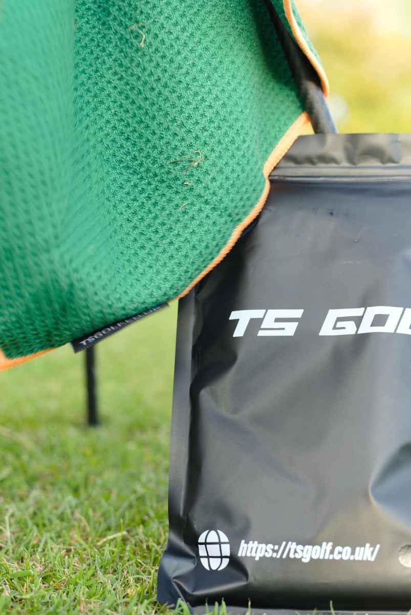 Magnetic Golf Towel Quick Dry and Water Absorption